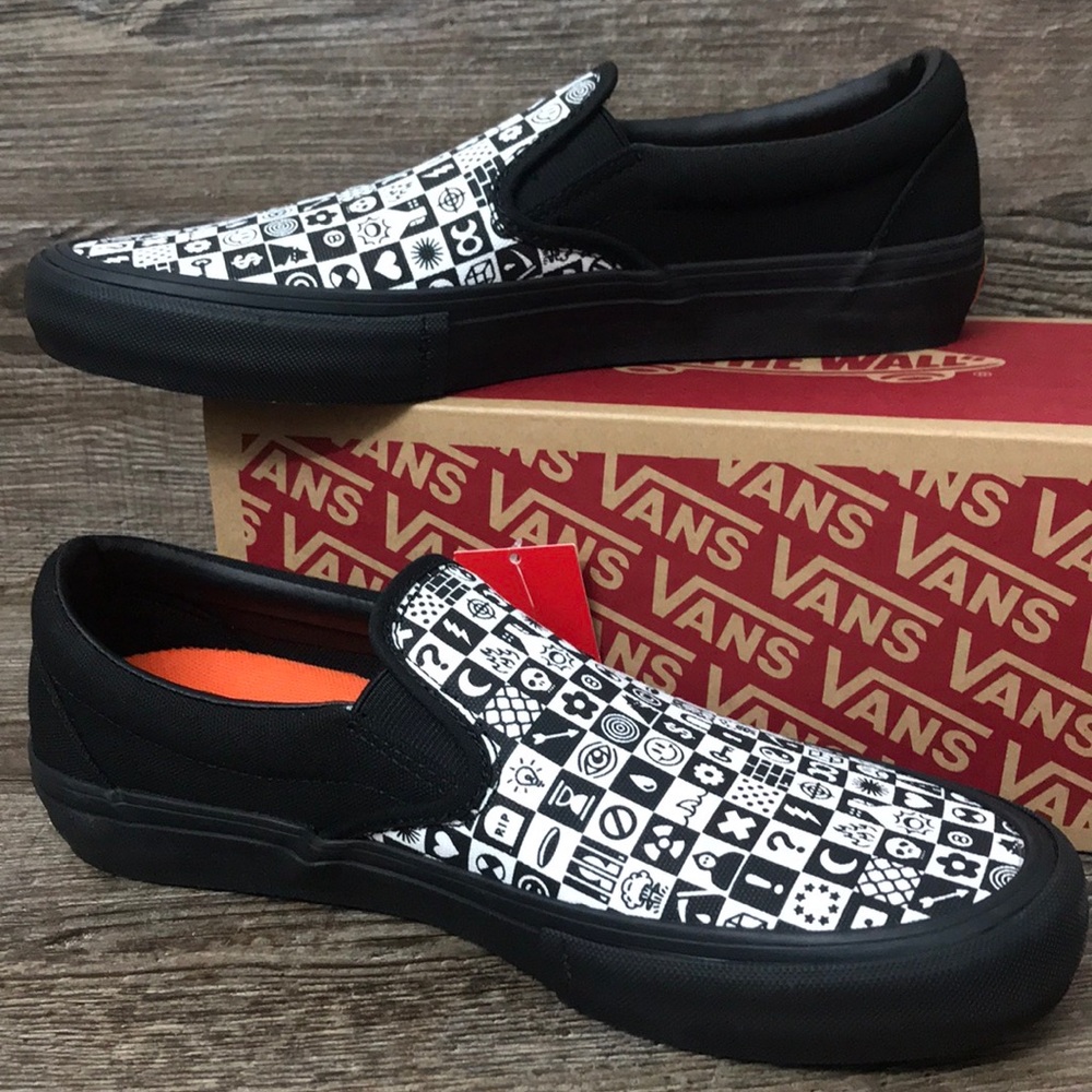 VANS CLASSIC SLIP ON BRAND NEW - Picture 4 of 16